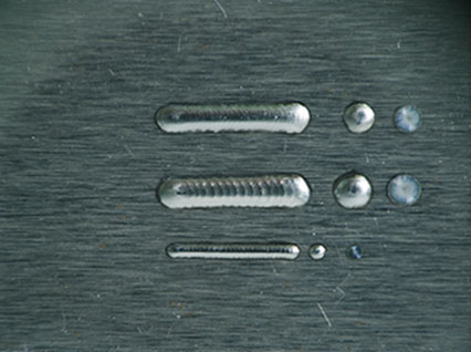 <a href='http://www.mingshi111.com/product/3.htm' class='text_a'>模具激光焊機</a>修復鏡面模具效果